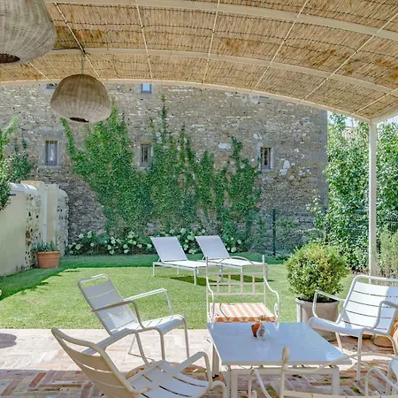 La Maison Du Boulodrome